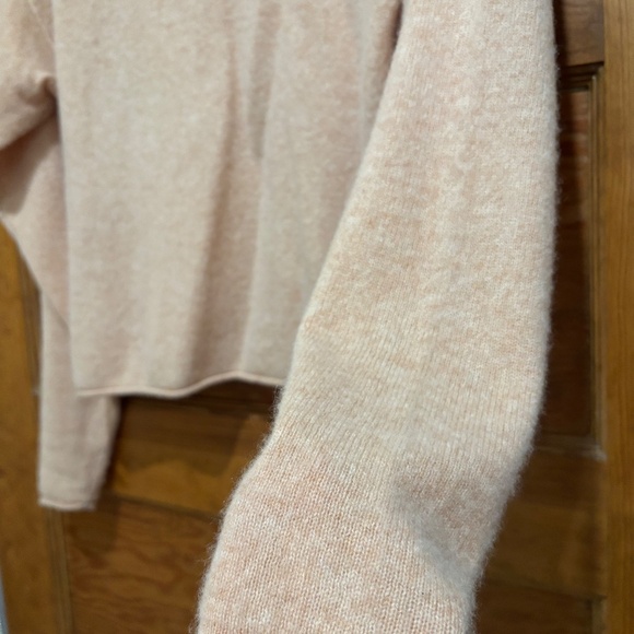 FREE PEOPLE CASHMERE SWEATER - Picture 5 of 12